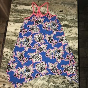 I’m selling this kids mini dress.